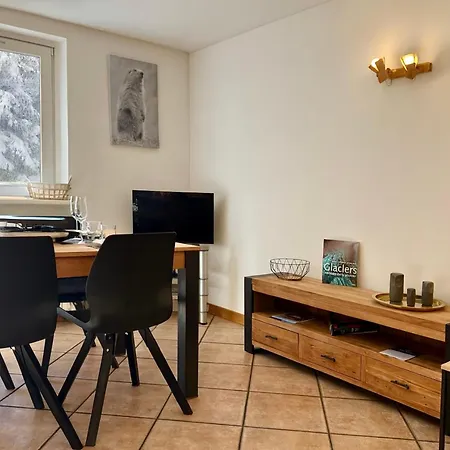 Apartment Magical Balcony On The Alps Cozy Alpine Charm